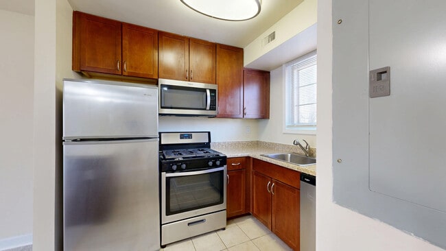 Interior Photo - Arbor Park of Alexandria