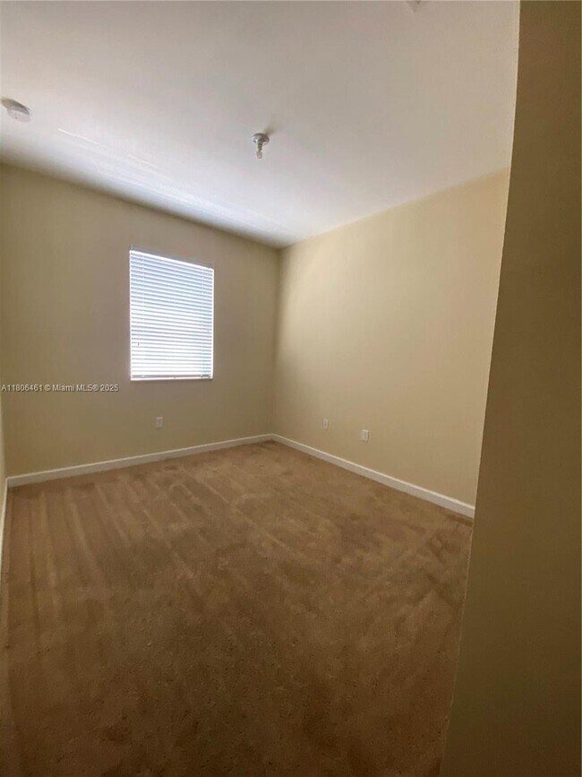 Foto del edificio - 9401 SW 171st Pl
