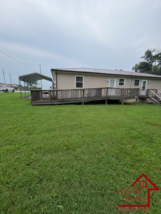 Building Photo - 1203 Mountain View Dr