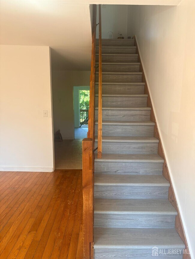 Foto del edificio - 661 Catherine St