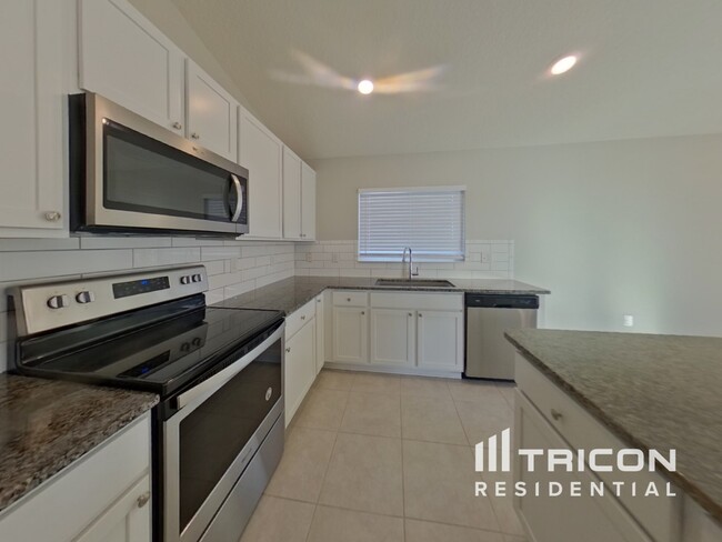 Foto del edificio - 2415 Biscotto Cir