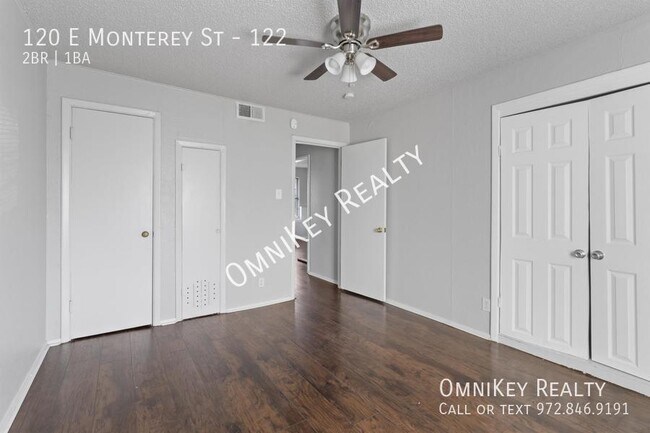 Foto del edificio - 120 E Monterey St