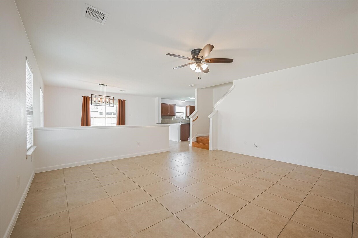 Building Photo - 18334 Fair Grange Ln