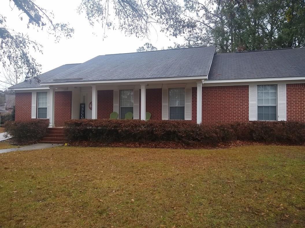Primary Photo - 123 Dewitt Cir