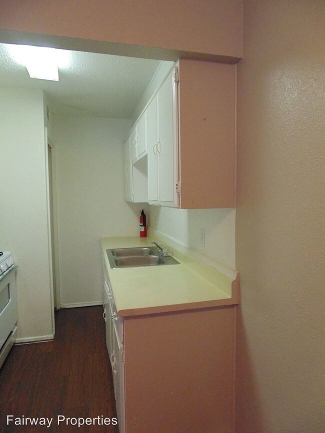 Foto del edificio - 2 br, 2 bath Apartment - 311 E 31st Street