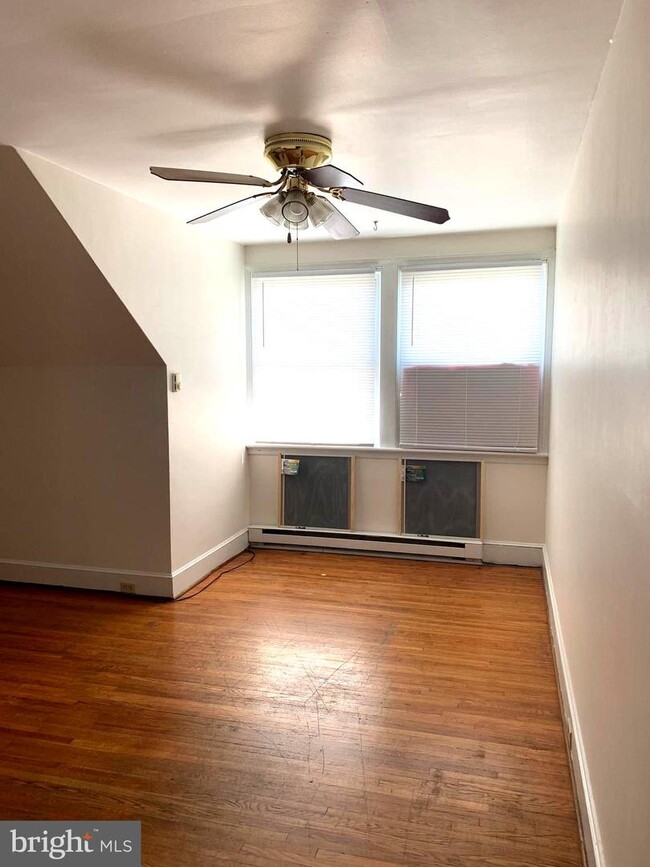 Foto del edificio - 715 Oak Hill Ave