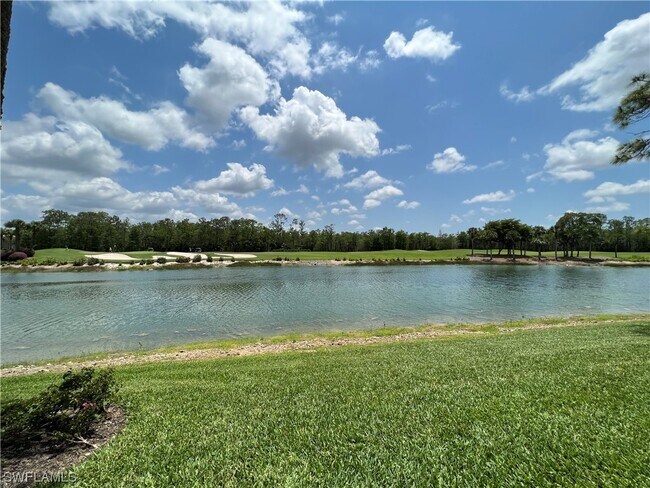 Building Photo - 3780 Sawgrass Way