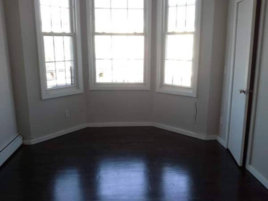 Foto del edificio - 1468 Broadway