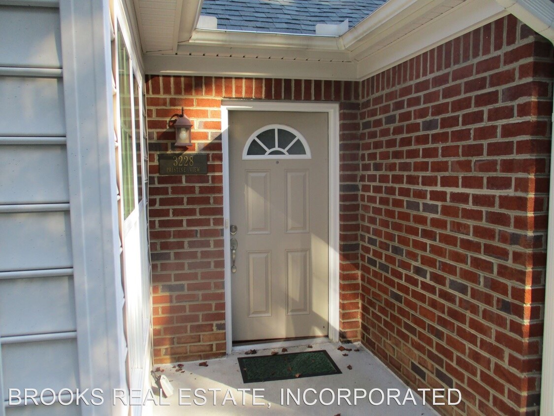 Foto principal - 3 br, 2 bath House - 3228 Pristine View