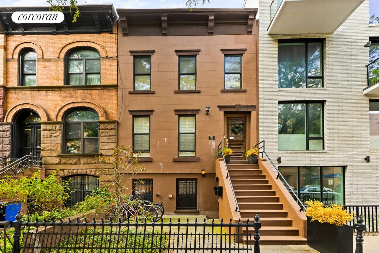 Foto principal - 620 Monroe St