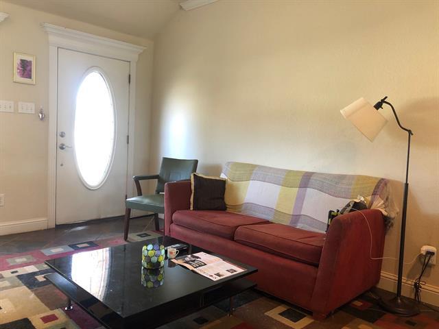 Foto del edificio - 710 Spring Creek St