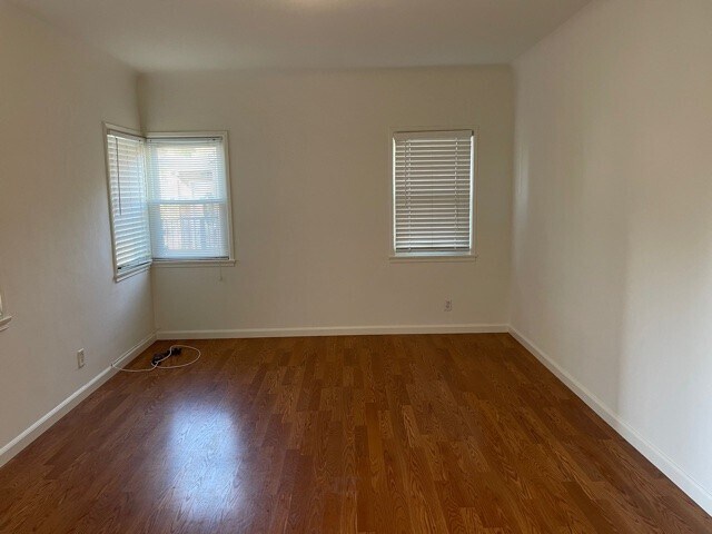 Foto del edificio - 10338 Eldora Ave