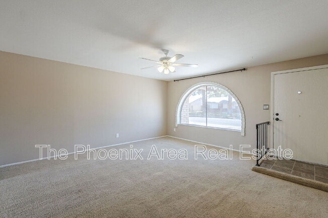 Building Photo - 1556 W Peralta Ave