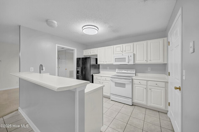 Foto del edificio - 5012 Hunters Trail