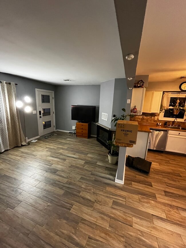 Foto del edificio - 1720 Grier Ave