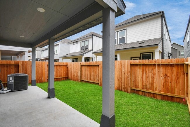 Building Photo - 8408 Rising Stream Dr