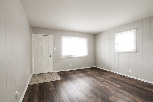 Foto del edificio - 8849 Kathleen St