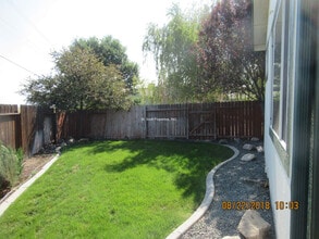 Building Photo - 1061 Cedar Crest Dr