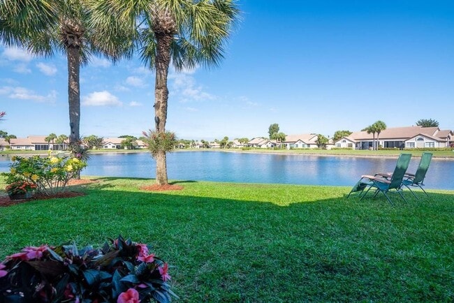 Foto del edificio - 7211 Sweet Bay Ct