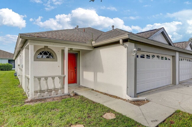 Foto del edificio - 19332 Everton Pl