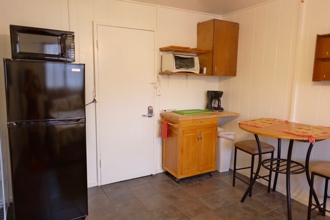 Building Photo - 1125A 2nd Ave