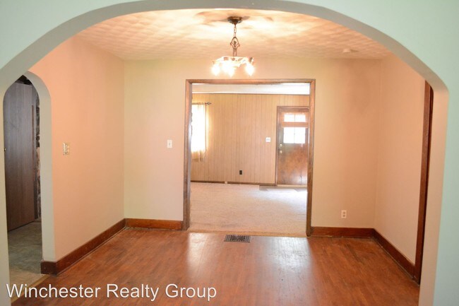 Building Photo - 3 br, 1 bath House - 1809 N Drury