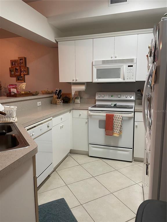 Foto del edificio - 4945 NW 1st Pl