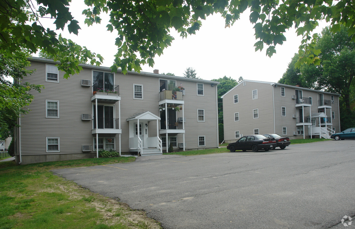 Foto del edificio - Merrimac Street Apartments