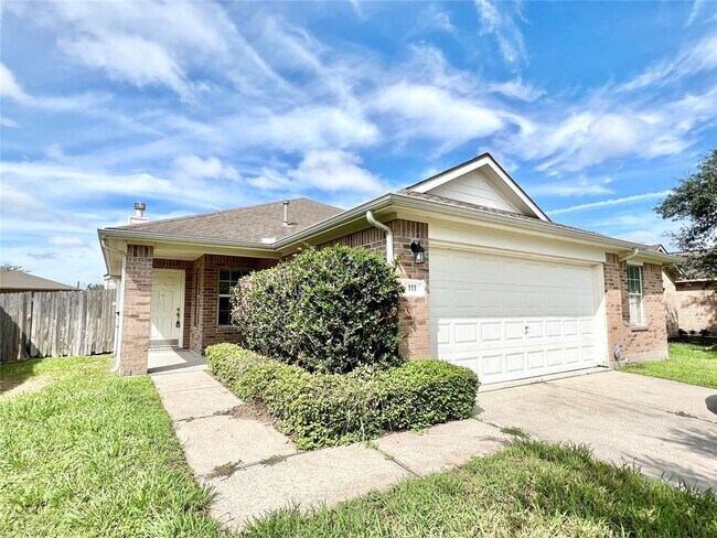 Building Photo - 111 Laurel Meadow Ct