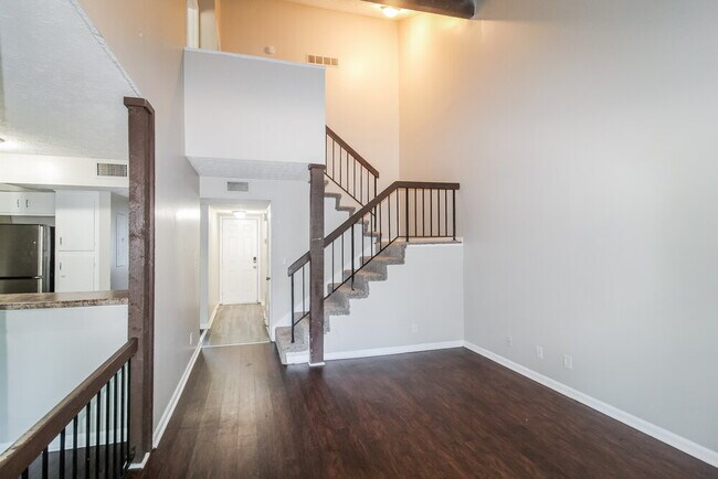 Foto del edificio - 819 Park Villa Way