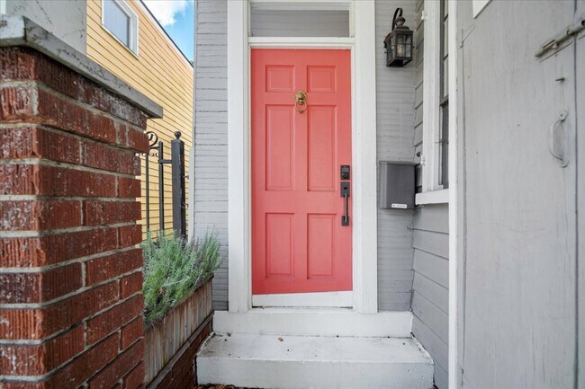 Foto del edificio - 237 Coming St