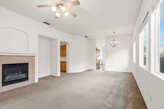 Foto del edificio - 7991 Springarden Wy