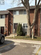 Building Photo - 577-577 Griffith St