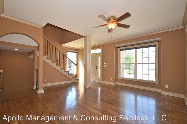Building Photo - 4 br, 3.5 bath House - 16105 NW 124th Street