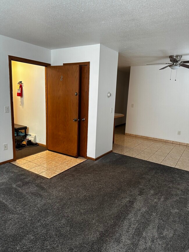 Foto del edificio - 7860 Groveland Rd