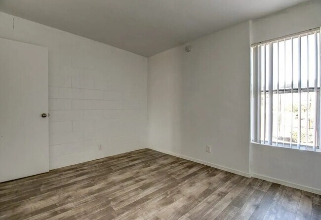 Foto del edificio - Vista Hermosa Apartments