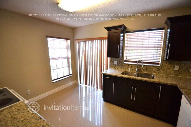 Building Photo - 15400 SW 59th St