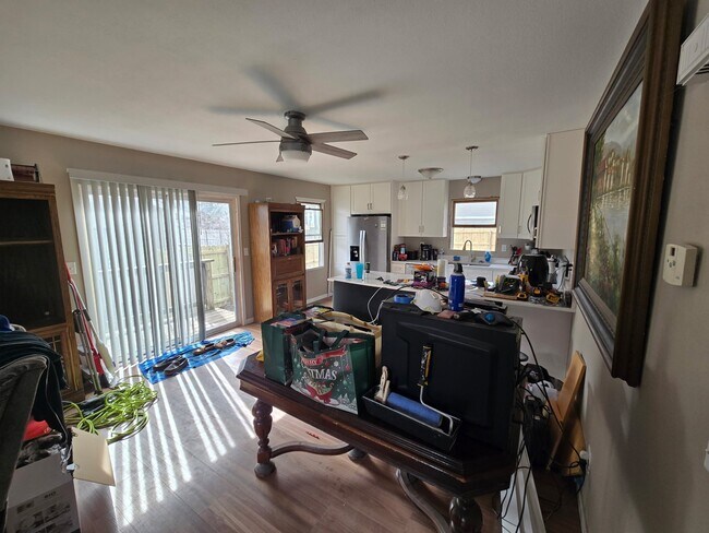 Foto del edificio - 1622 Linson Cir