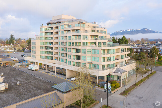 Building Photo - Carleton Terrace
