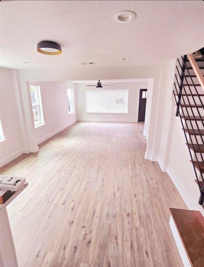 Foto del edificio - 2105 Sheridan St