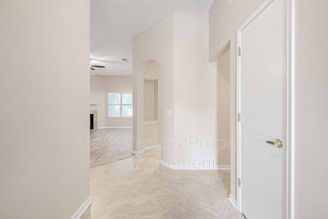 Foto del edificio - 7320 Muffin Dr