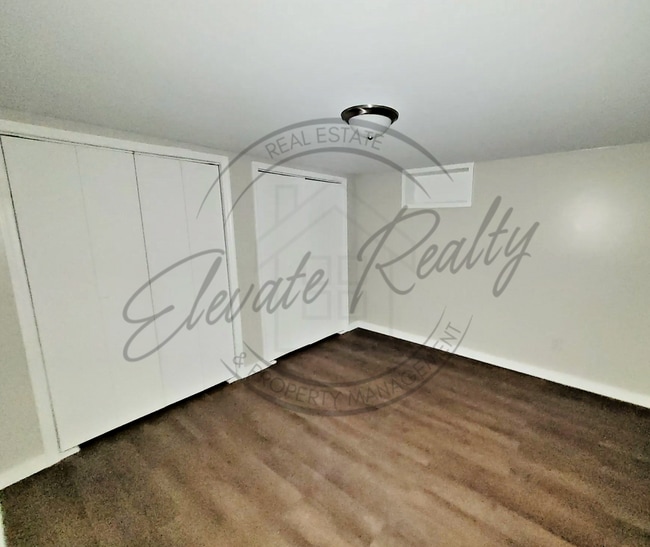 Building Photo - Spring Special: Cozy 1 Bed / 1 Bath Near Tennessee Tech! Pet Friendly!