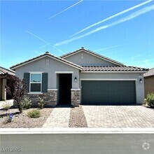 Building Photo - 8948 Marigold Crk St