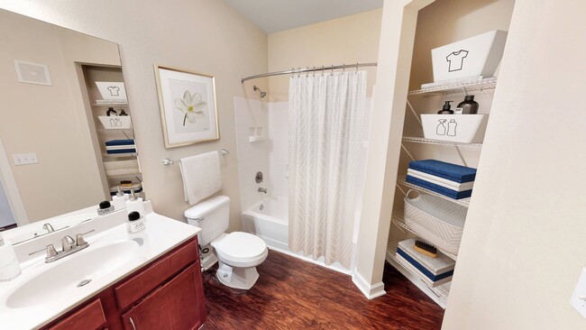 Full Bathroom View - Heritage Grand at Sienna Apartments