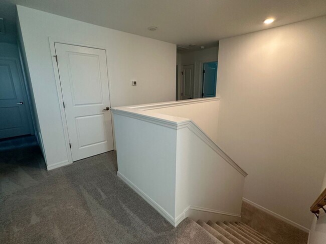 Foto del edificio - BRAND NEW 5 Bed, 3 Bath home in Liberty Pr...