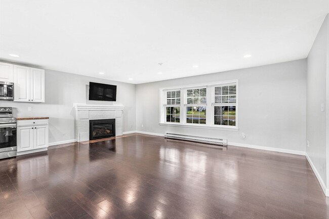 Foto del edificio - 26 Maplewood Ave