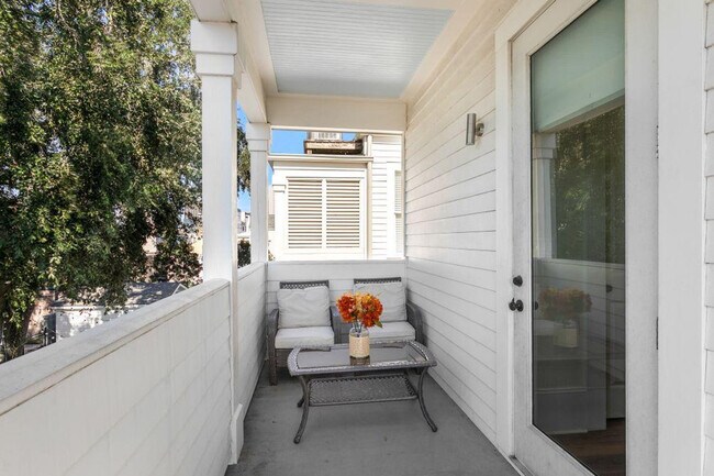 Foto del edificio - 1501 Robert C. Blakes Sr. Dr