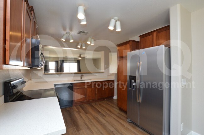 Foto del edificio - 209 S Carter Ranch Rd