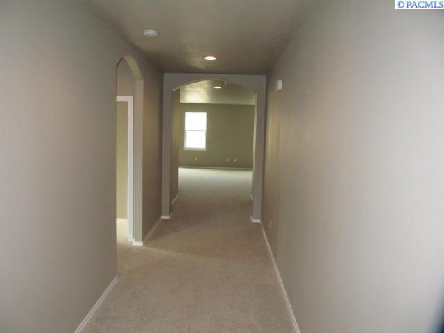 Foto del edificio - Badger Mountain Village-South Richland for...