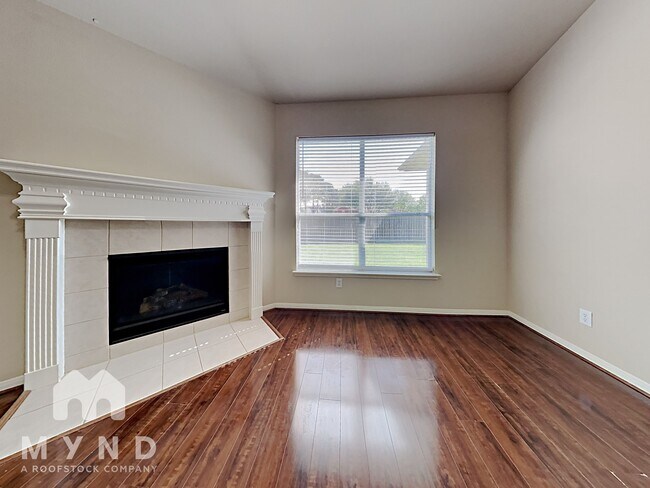 Foto del edificio - 2431 Marquette Trail